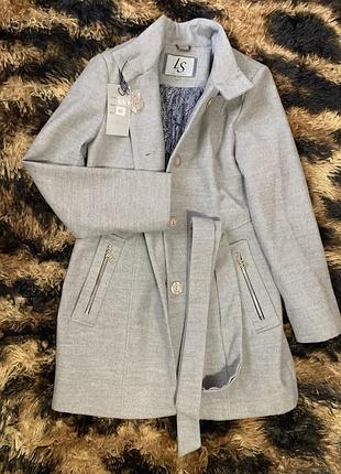 Пальто нове без обміну знижка ☘️