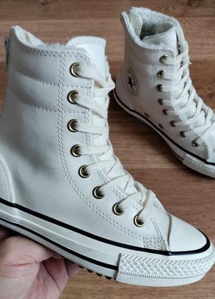 Новые утепленные молочные converse р31.56913 стелька по факту 20см
ціна880грн