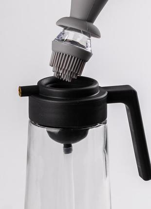 Пляшка для олії скляна 2 в 1 з корком і силіконовим пензликом 320 мл білий