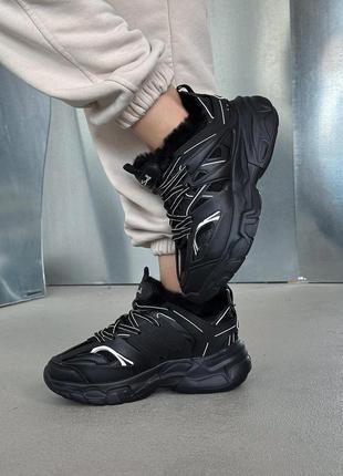 Зимові кросівки