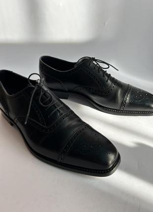 Мужские кожаные туфли броги от loake