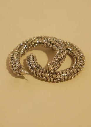 Срібні товсті сережки-кільця з діамантом prettylittlething3 фото