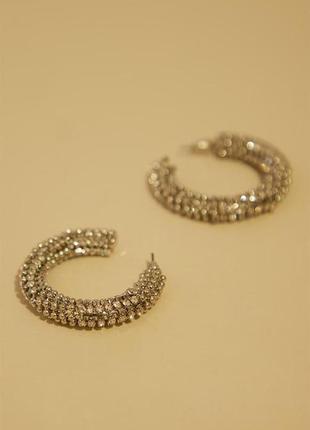 Срібні товсті сережки-кільця з діамантом prettylittlething2 фото