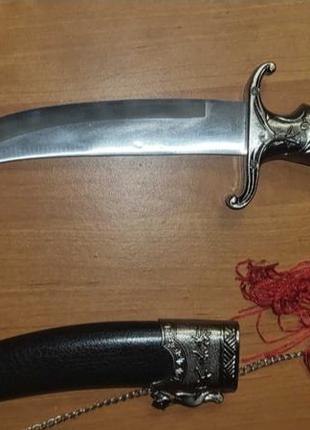 Сувенирный нож кинжал