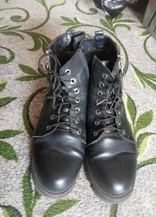 Кожаные сапоги женские 39-40