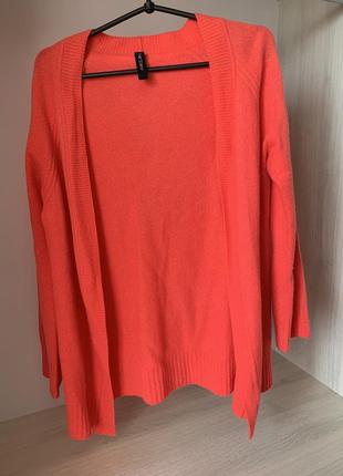 Красивий кардиган marccain
