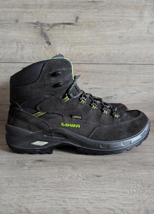 Зимние замшевые треккинговые ботинки б/у lowa borgo gtx mid 45 р 30 см
