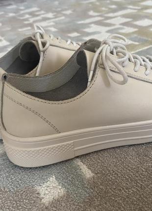 Кожаные кеды украинского бренда boots