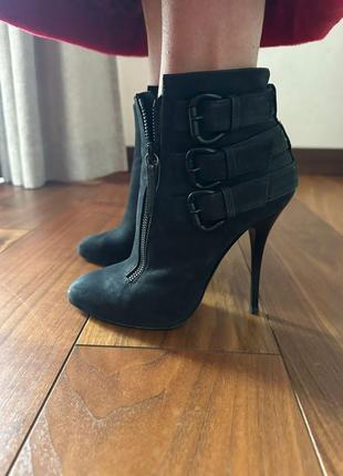 Ботильони giuseppe zanotti