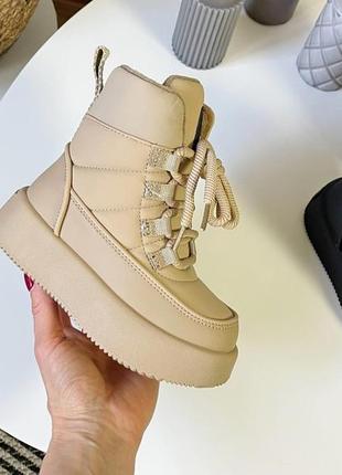 Дуже гарні зимові черевики для дівчат від фірми jong golf