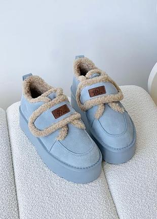 Небесно блакитні уггі/ неймовірні