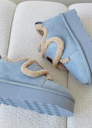 Небесно блакитні уггі/ неймовірні