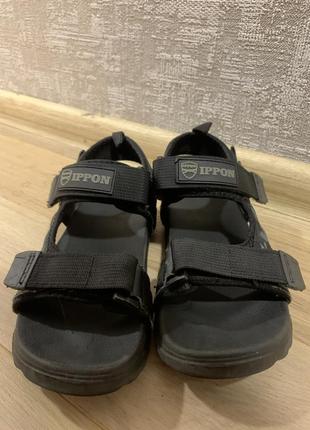 Босоножки на липучках lucke line