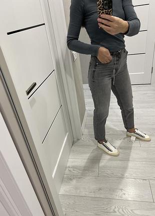Джинсы джинсы мом zara 34 36 xs s серые