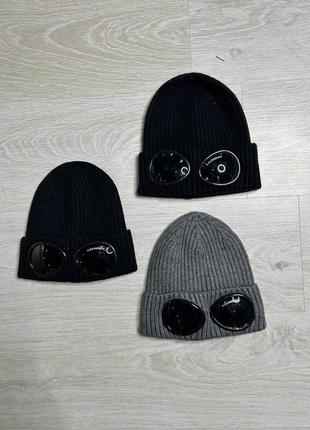 Шапка c.p. company, з лінзами