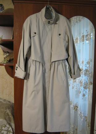 Плащ женский весна-осень