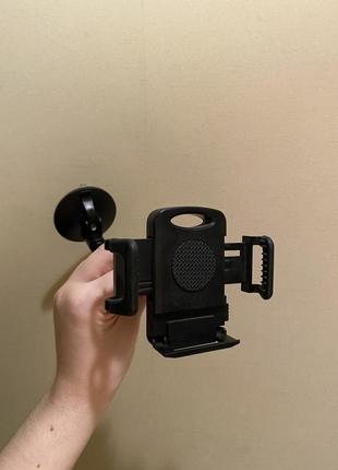 Тримач для телефона у машину