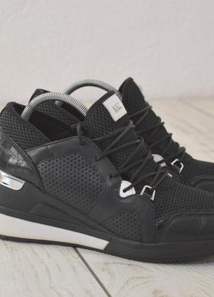 Michael cors жіночі оригінальні кросівки осінь чорні 39 розмір