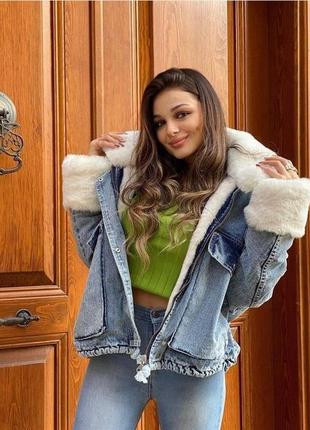 Тепла джинсова куртка