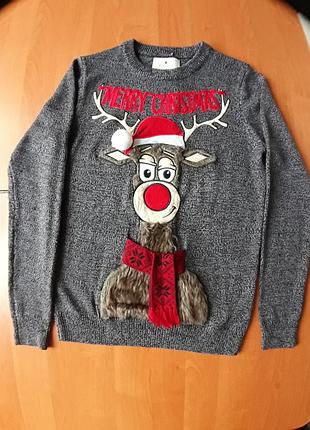 Новорічний акриловий светр з оленем.