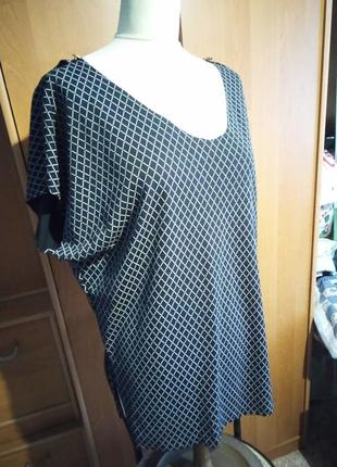 Безрукавка жилет  туника нарядная с блестками в клетку р 52-54