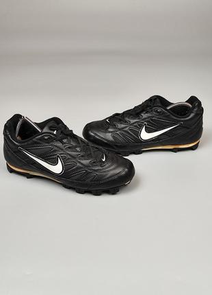 Вінтажні бутси nike