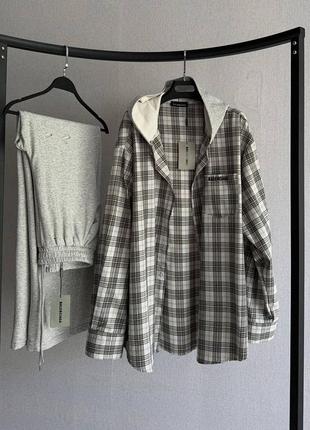 Сорочка в стилі balenciaga