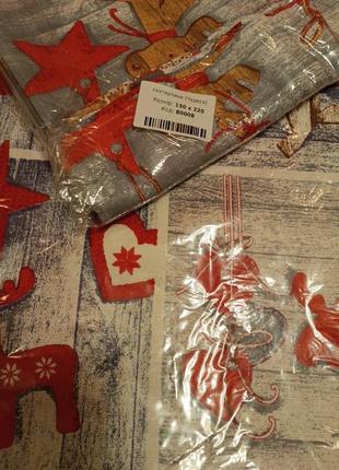 Красивая новогодняя скатерть льняная