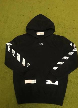 Кофта спортивна на розмір 46.