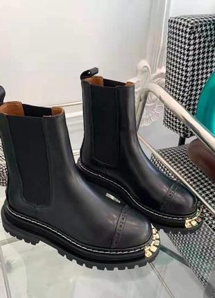 Жіночі черевики sandro