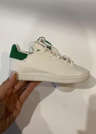 Летние кроссовки adidas