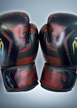 Боксерские перчатки venum 10 унций (10 oz) pu черный-красный vnm05-10