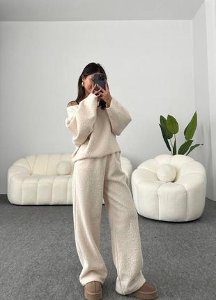 Костюм жіночий oversize двійка кофта і штани букле беж мокко чорний 42-52