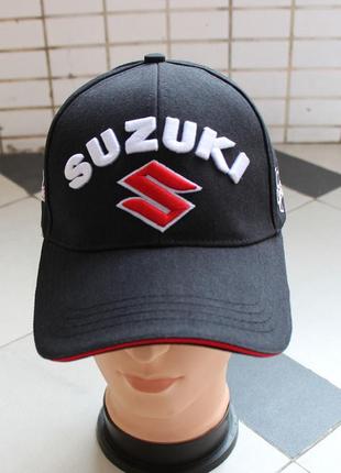 Бейсболка suzuki