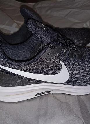 Кроссовки nike