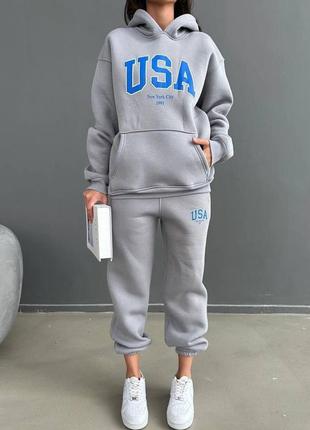 Костюм женский спортивный теплый