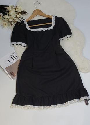 Черное платье с кружевом1 фото