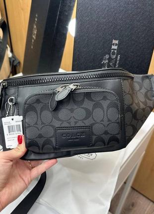 Бананка чоловіча в стилі coach premium