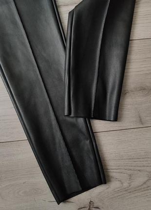 Черные утепленные леггинсы под кожу s / лосины / primark / женские брюки / с высокой посадкой