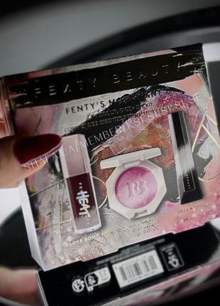 Набір fenty beauty fenty's most want'd: 3-piece lip, face + eye kit блиск hot chocolit heat, хайлайтер wattabrat, туш hella thicc