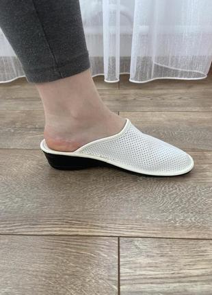 Медицинские тапочки