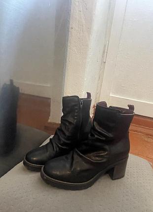 Сапожки кожаные