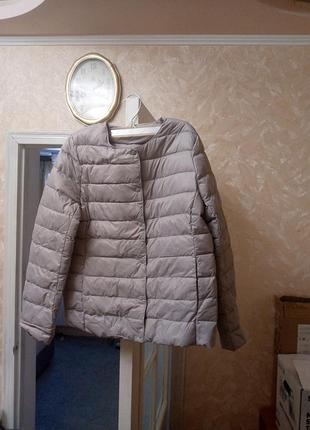 Курточка жіноча вітровка