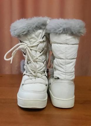 Сапожки дитячі