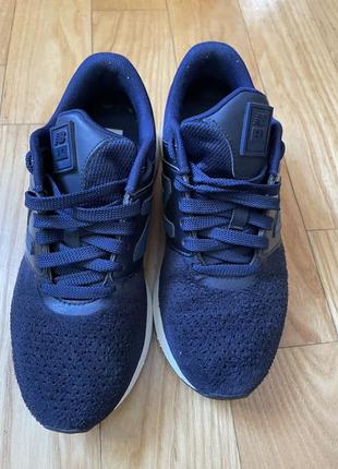 Кросівки new balance