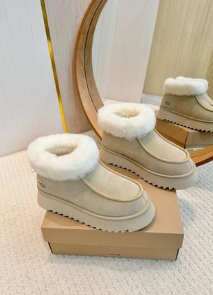 Ugg 5