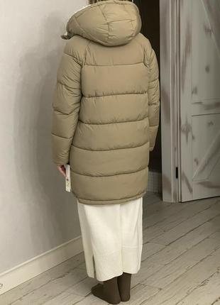 Calvin klein пуховик р м. оригинал.9 фото