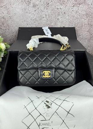 Шкіряна сумка в стилі chanel