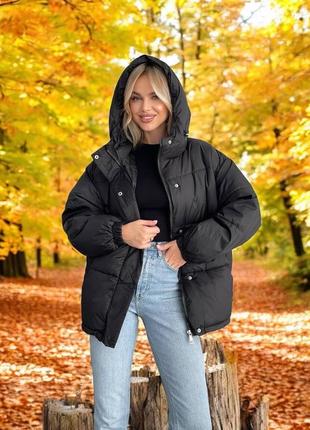 Стильна та тепла куртка