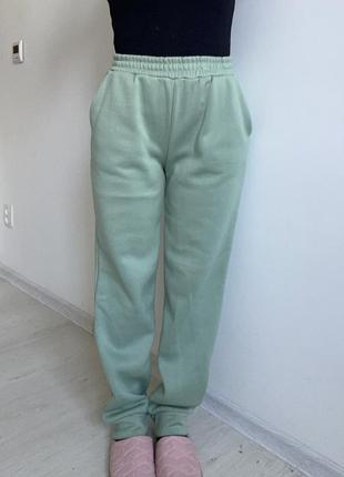 Спортивные штаны на флисе теплые в стиле zara mango h&m